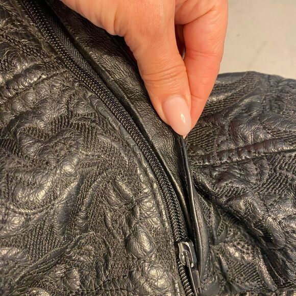 100% leather fur trimmed coat, size L - Picture 4 of 17